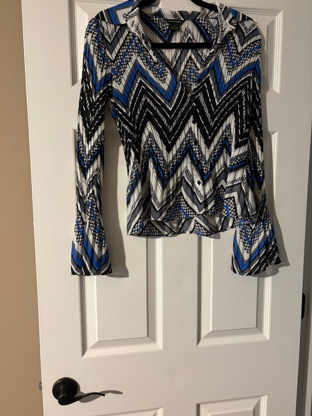 Sunny Taylor Chevron V-Neck Peplum Blouse - Blue, Black, White